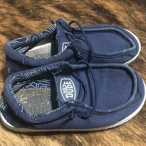 Hey Dudes kids size 10